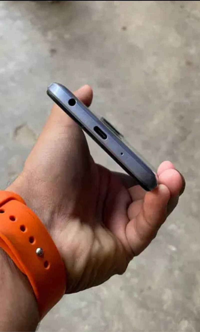 Tecno Pova 2 3