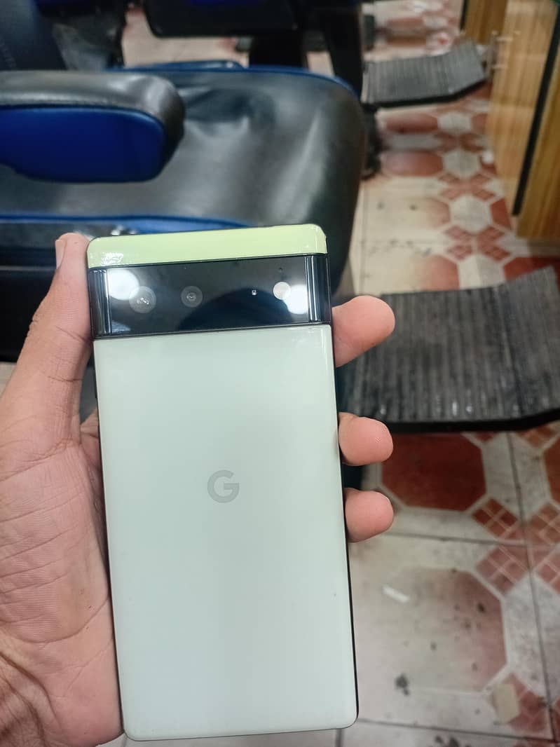 Google Pixel 6a 3