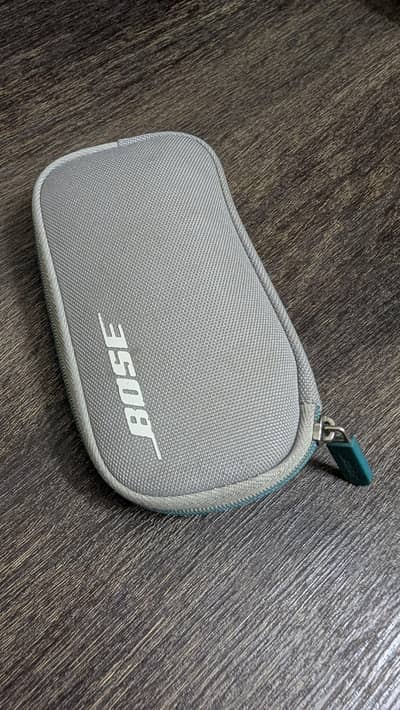 100% Original Bose QuietComfort 20i (QC20i) Acoustic Noise Cancelling