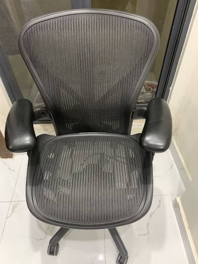 Imported Herman Miller Aeron chair  Size B