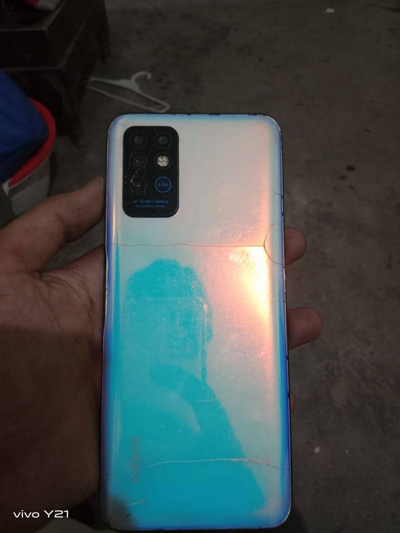 Infinix Note 8 4