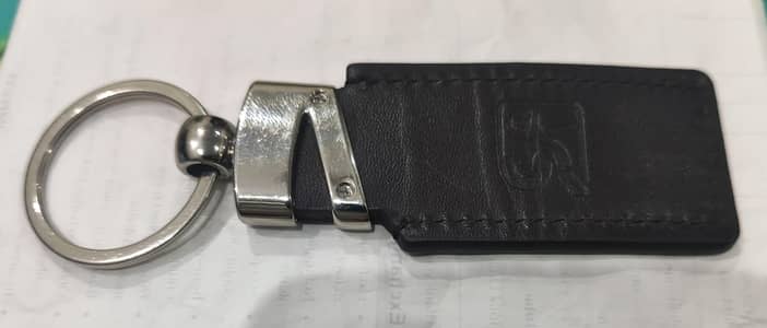 Leather keychain 03061344317