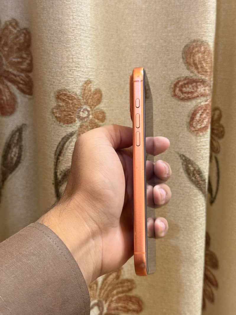 Apple iPhone 17 Pro Max 2