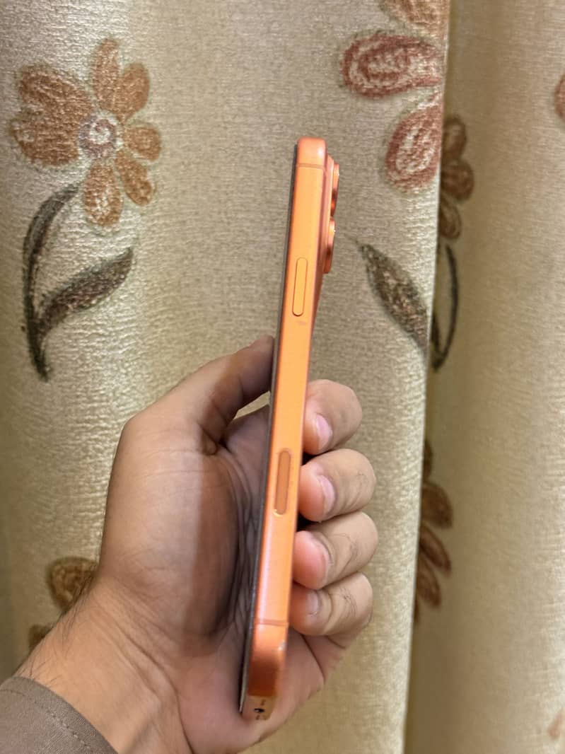 Apple iPhone 17 Pro Max 3
