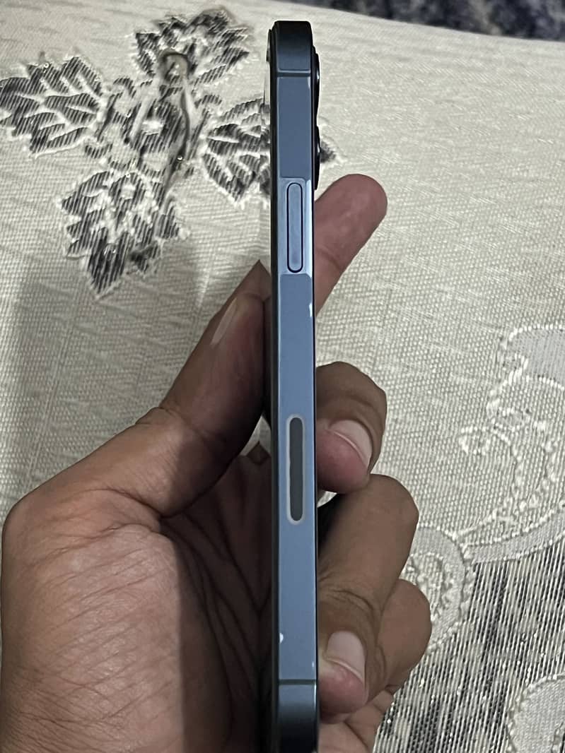 Apple iPhone 12 Pro 1