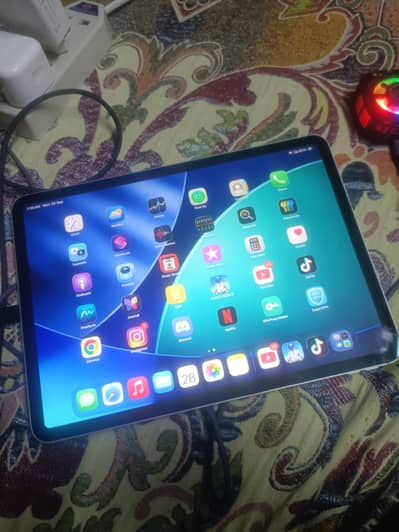 iPad pro 2018 64 GB 120 fps
