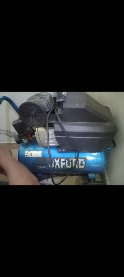 Air compressor