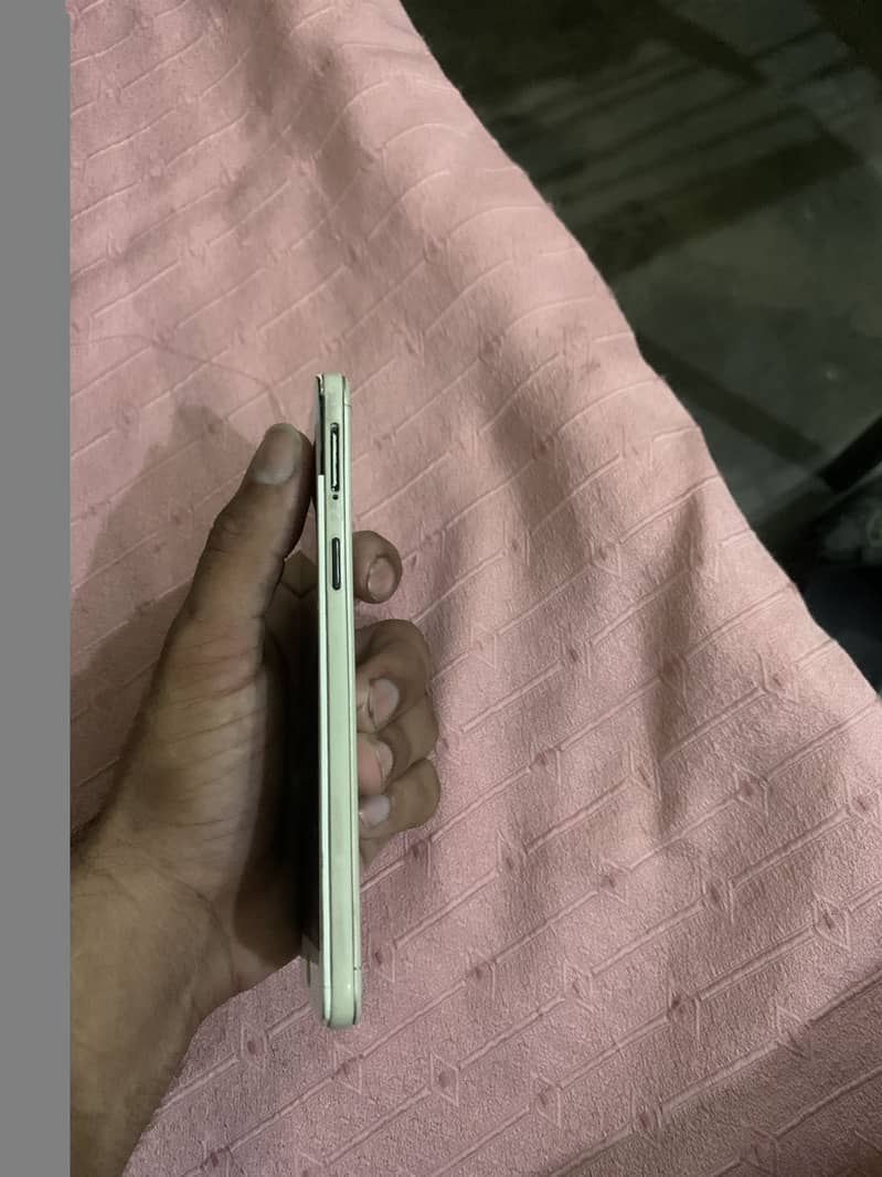 OPPO A57 3
