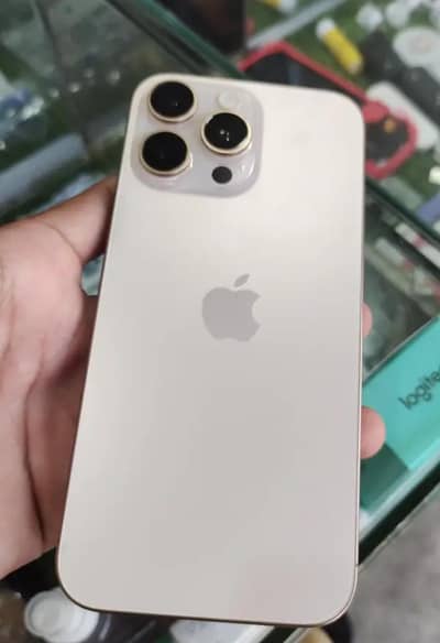Apple iPhone 16 Pro Max bumper offer exchange possible