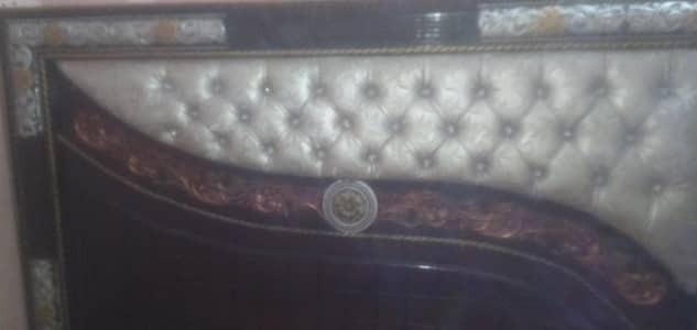 doubleBed Or Dressing table for sale urgent