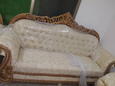 Luxury 6 Seater Sofa Set (3+2+1) in Brand New Condition – Urgent Sale