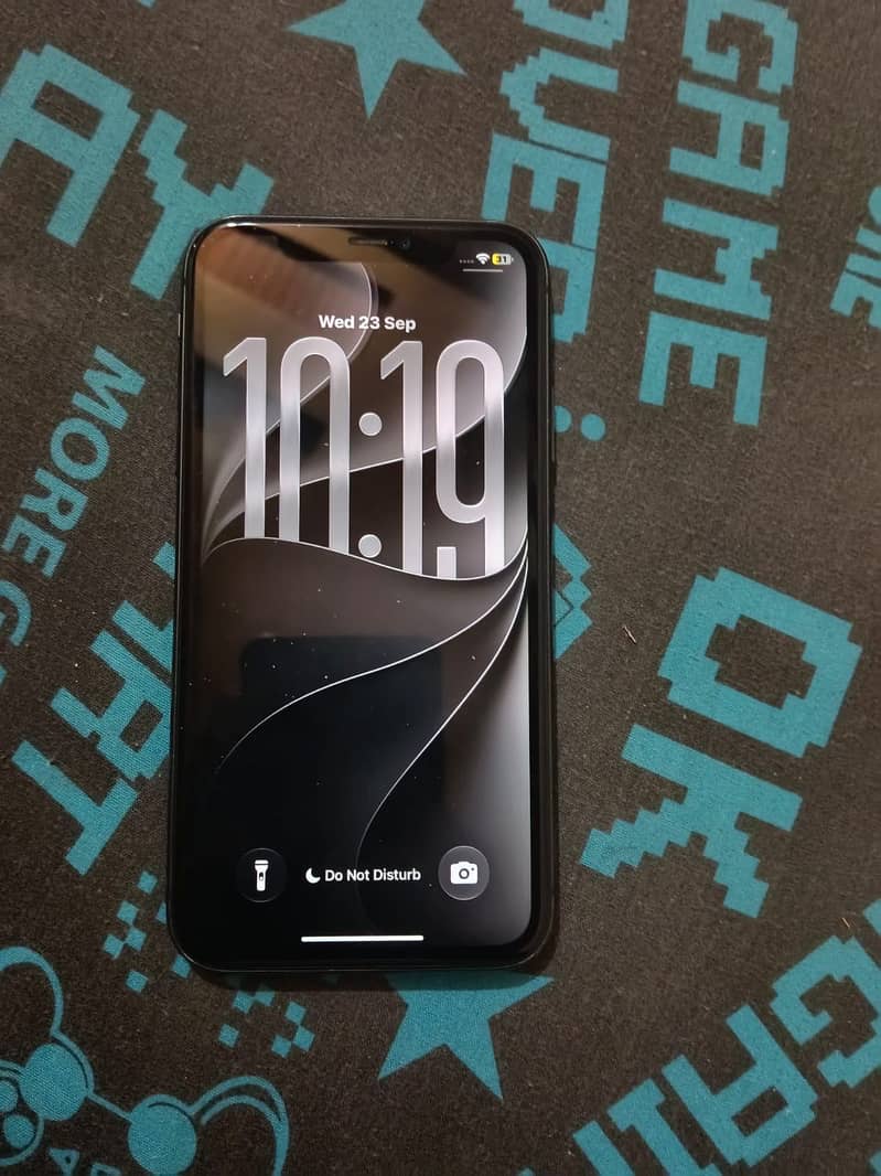 Apple iPhone 11 3