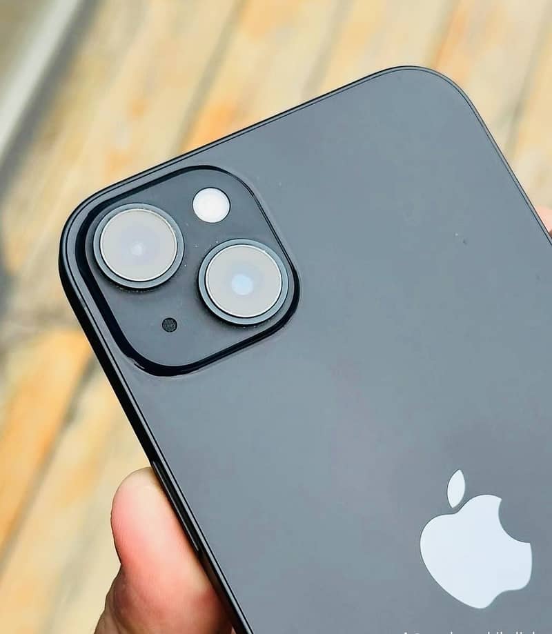 Apple iPhone 14 plus 3