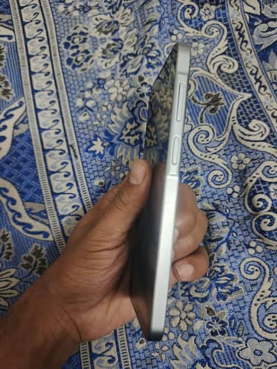 Samsung Mobile A17