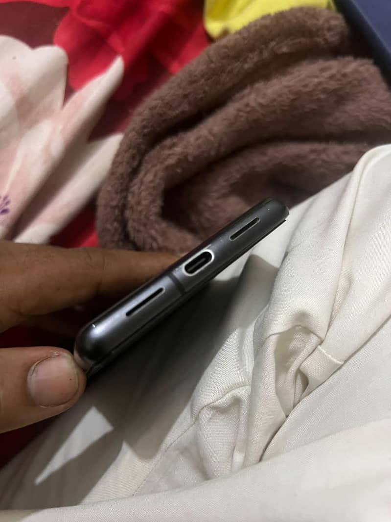 Google Pixel 7 3