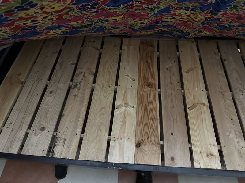 Full size bed 2