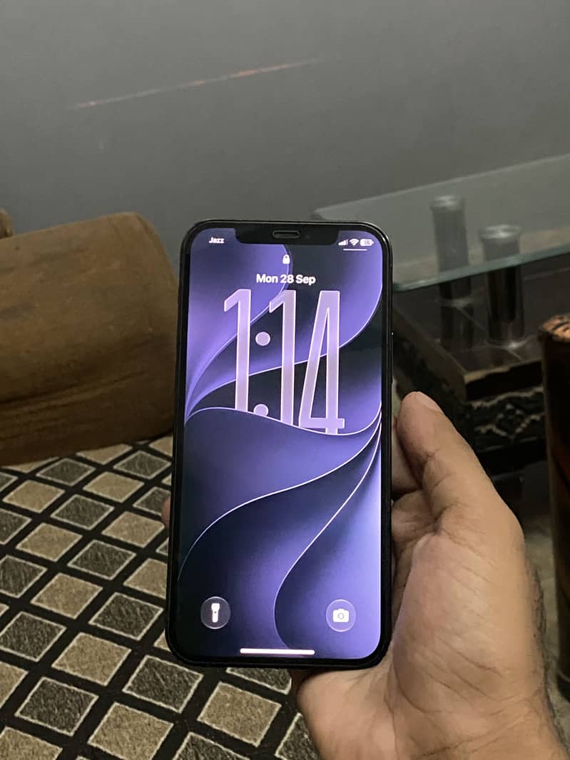 Apple iPhone 12 Pro 6