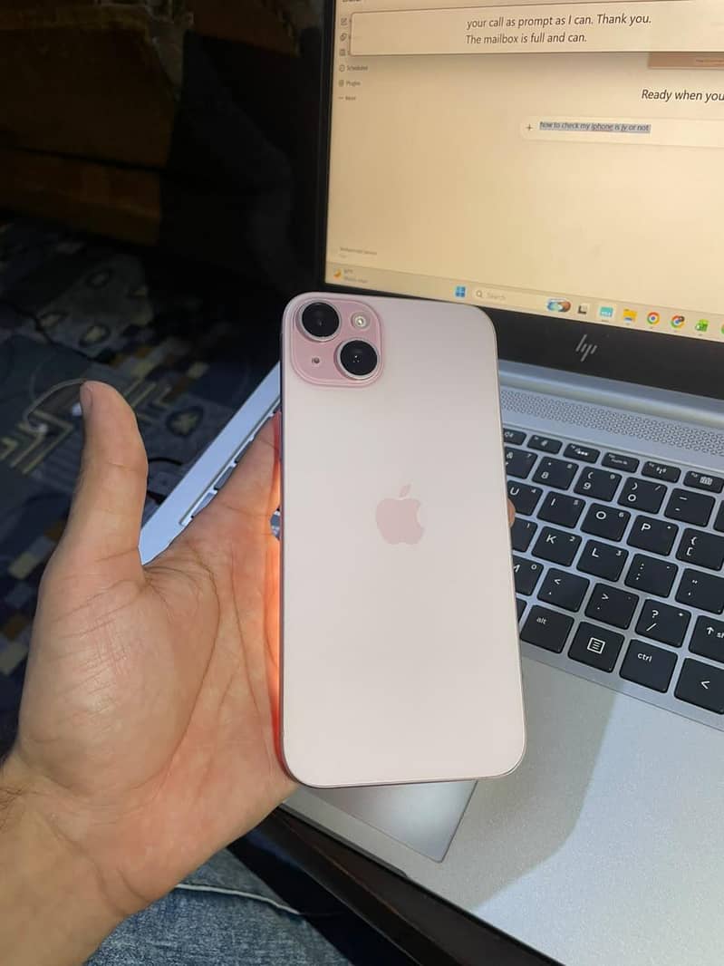 Apple iPhone 15 plus 0