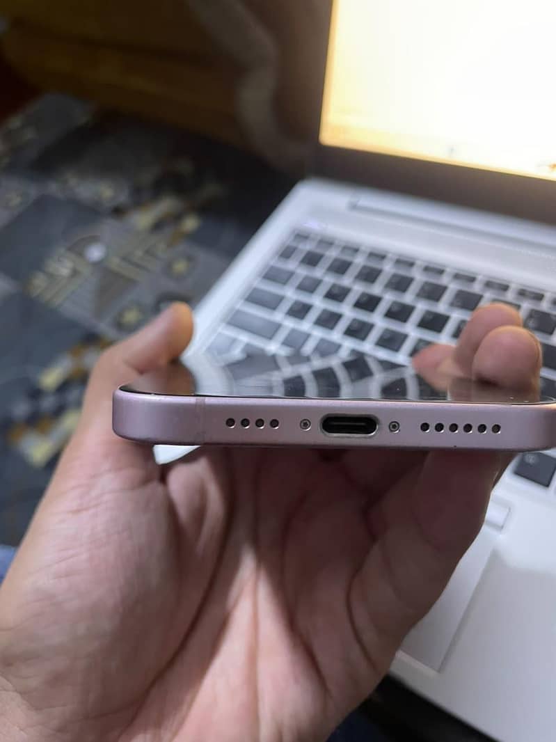 Apple iPhone 15 plus 5