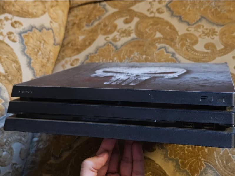 PS4 Pro 2