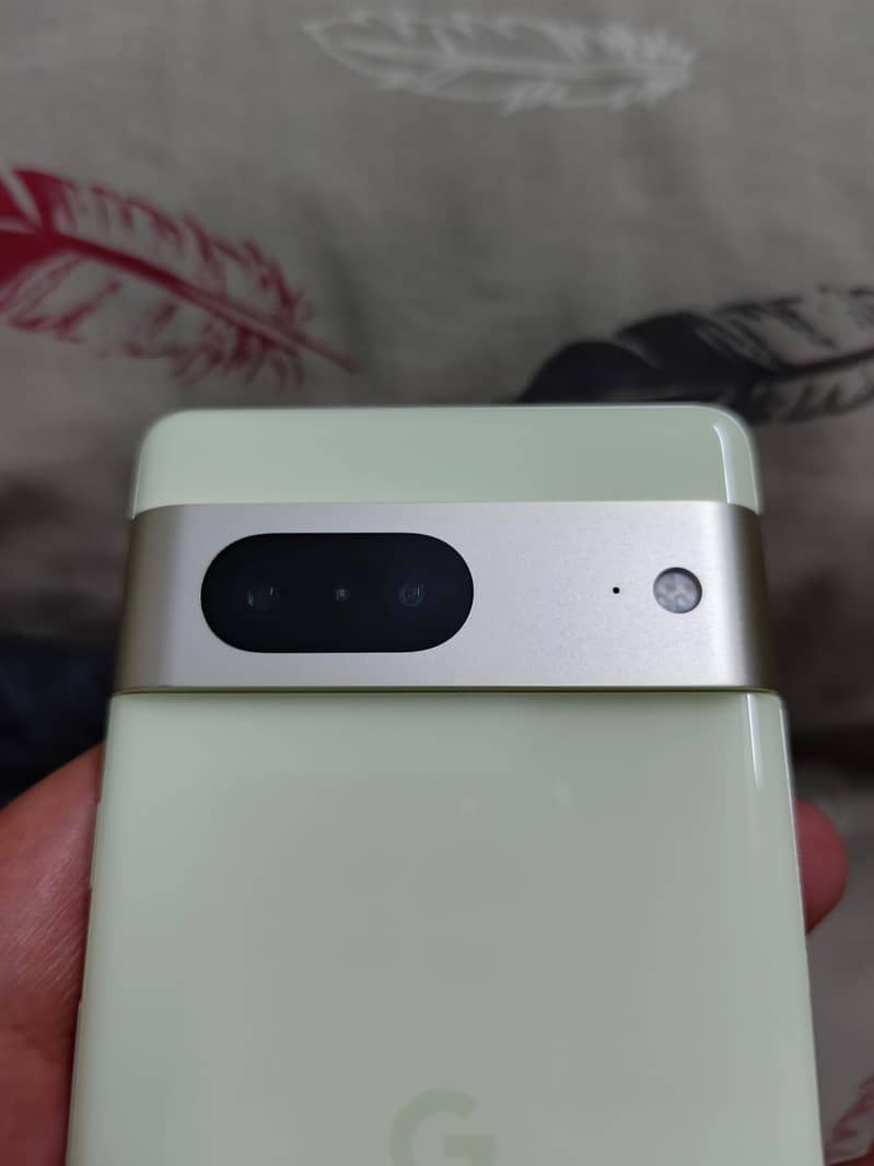 Google Pixel 7 6