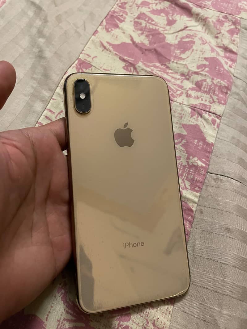 Apple iPhone XS Max 0