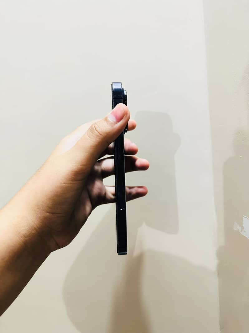 Apple iPhone 14 Pro 3