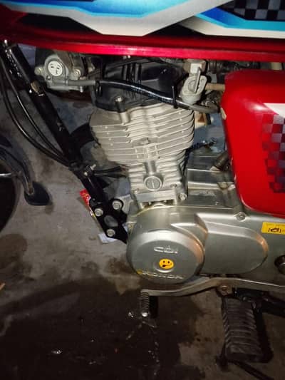 Honda 125cg