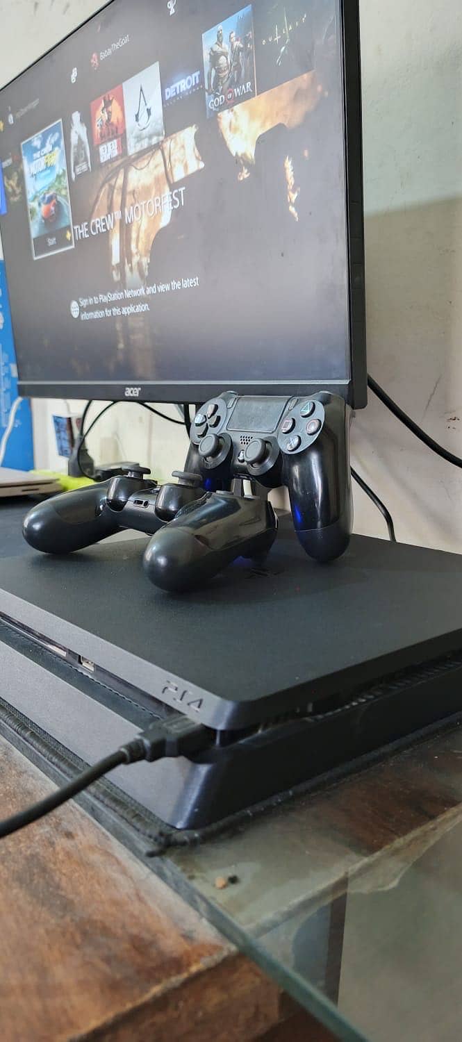 Ps4 slim 5