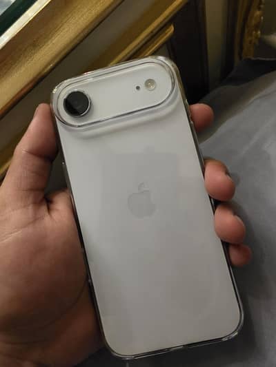 Apple iPhone 17 Air FU
