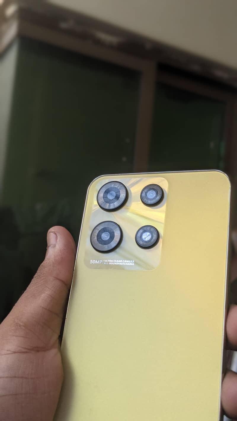 Note 30  6/128 kit 0