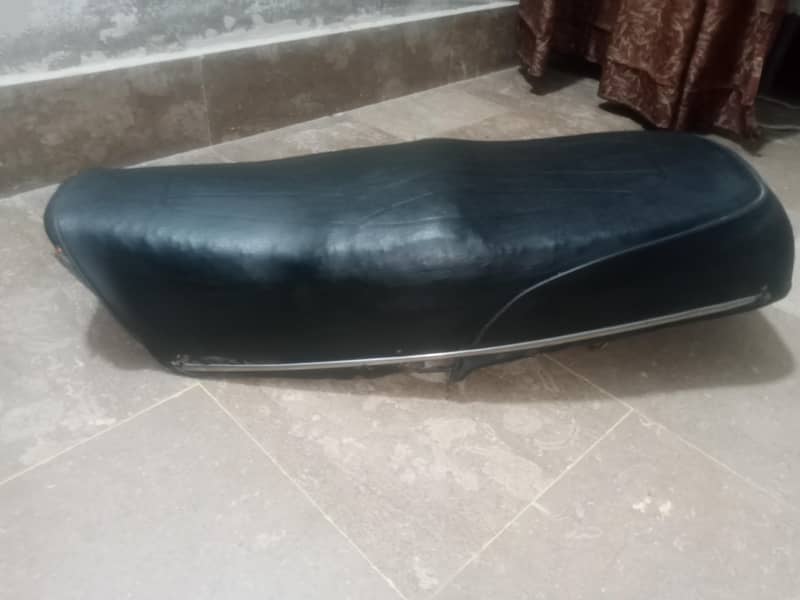 unique seat 1