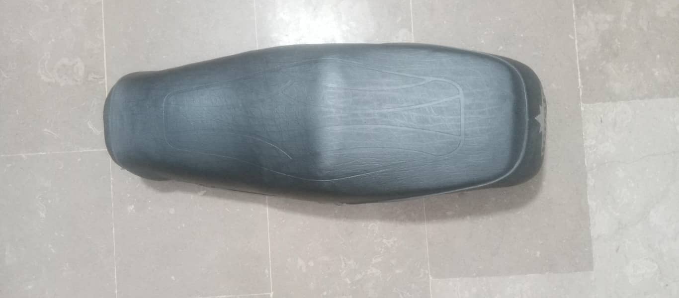 unique seat 3