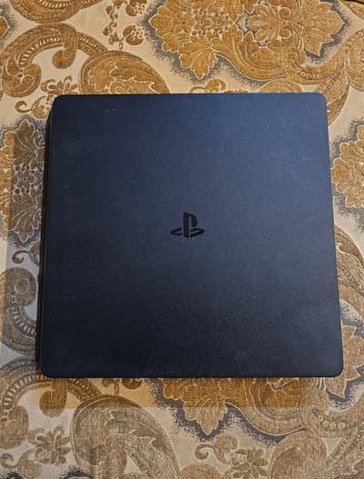 PS4 with famous games installed