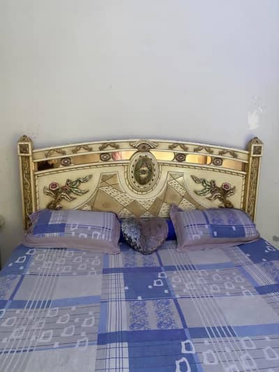 Complete bedroom set for sale