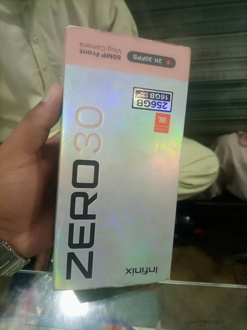 Infinix Zero 30 4