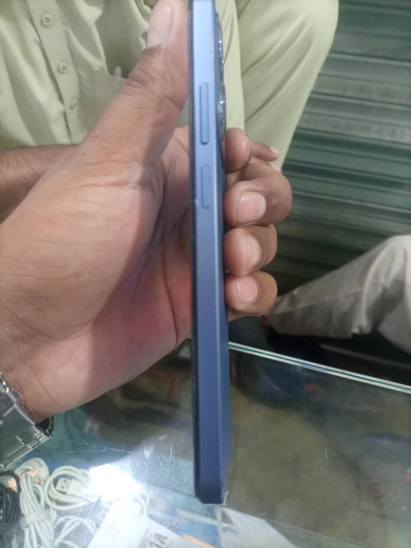 Realme C53 1