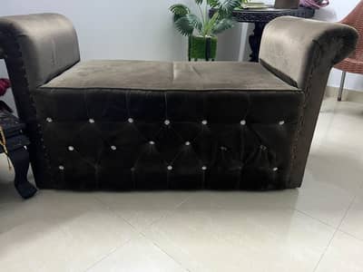 Sofa | Dark Brown Chesterfield Velvet Sofa for Sale