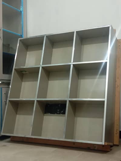 4×4 فٹ کے 2 مضبوط ریک / شیلف برائے فروخت – دو عدد دستیاب