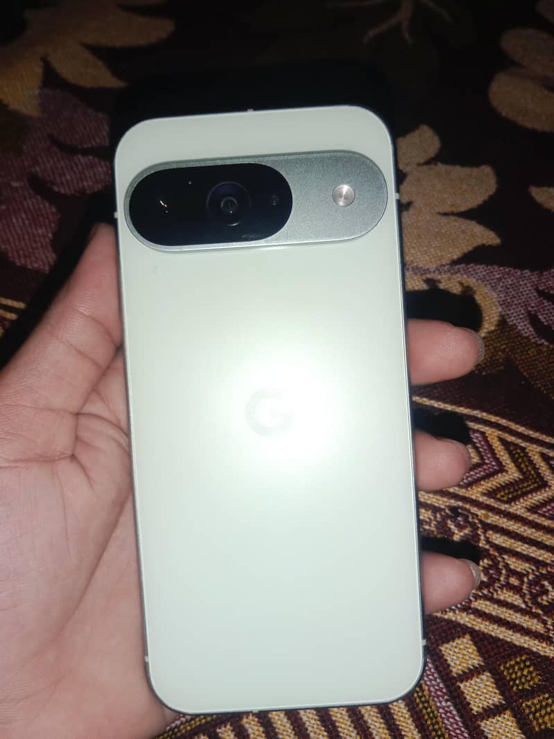Google Pixel 9 0
