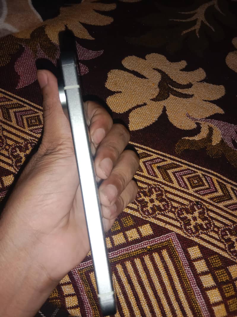 Google Pixel 9 2