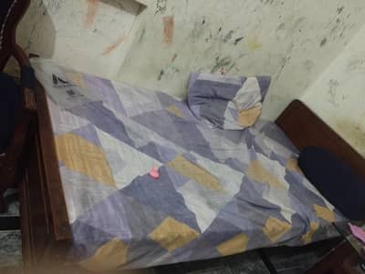 2 single beds