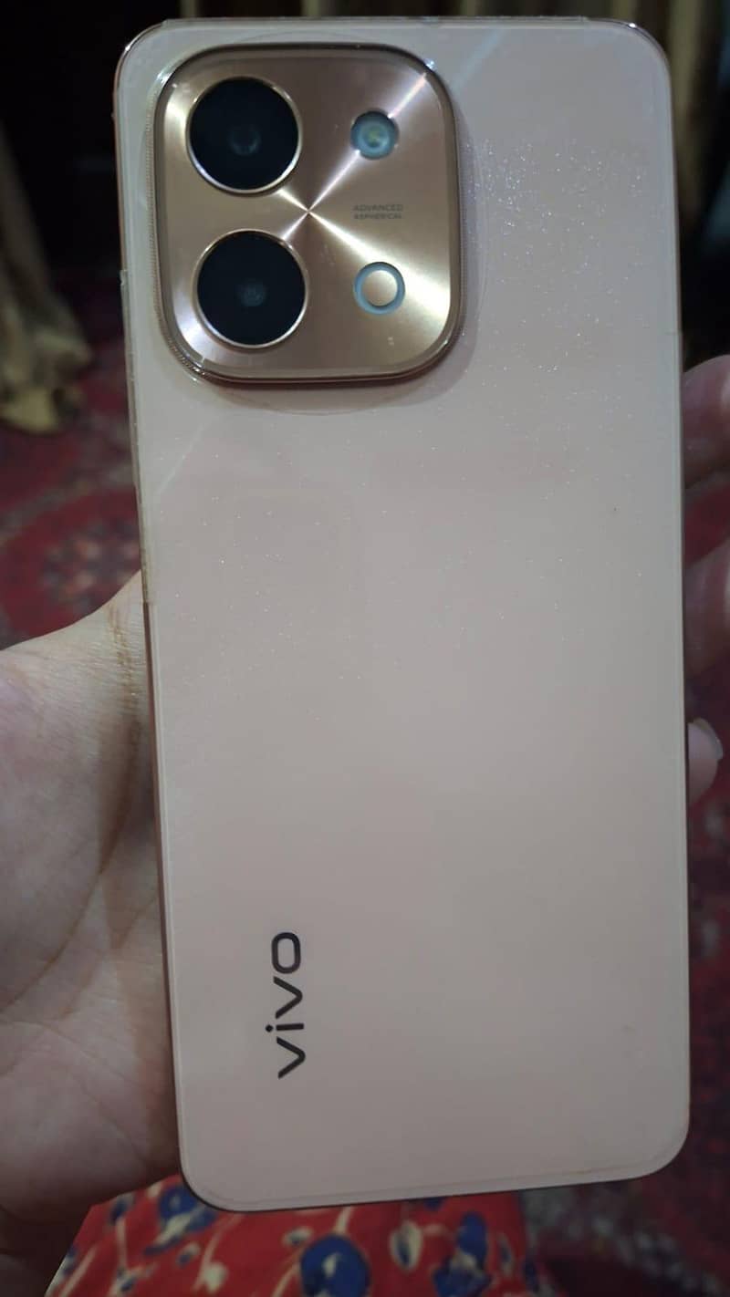 Vivo Y28 8/128Gb. . oppoA6c 4/64GB and vivoy17s 6/128GB 3