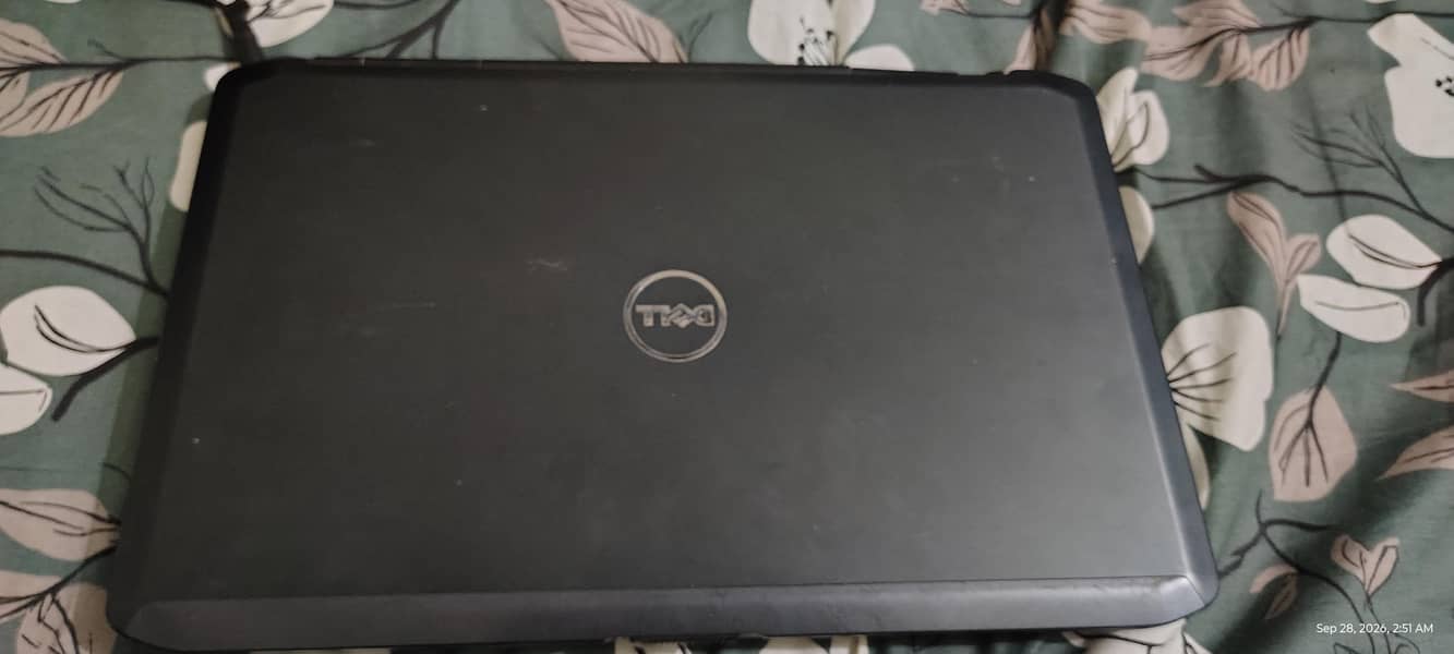 Dell Latitude E5530 4