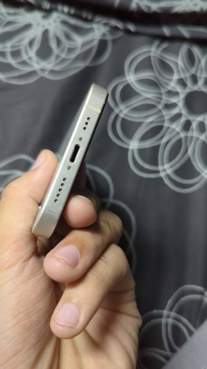 Iphone 13 3