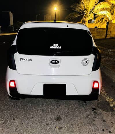 KIA Picanto 2022 MT Dealership Maintained in immaculate Condition