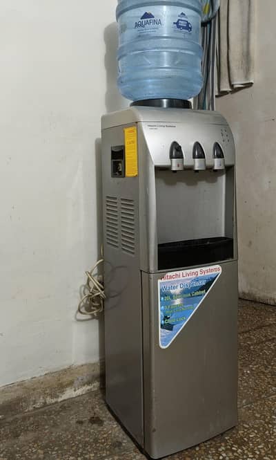 Hitachi Water Dispenser
