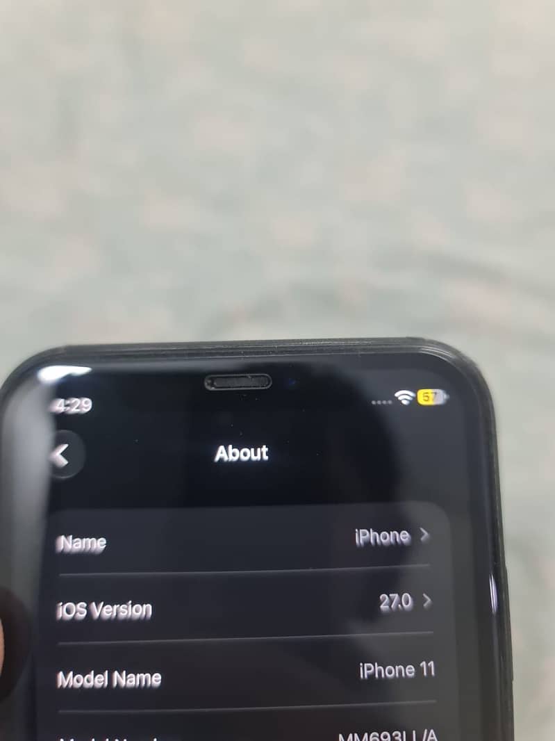 iPhone 11 3