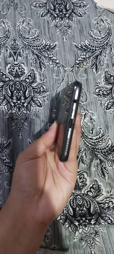 Vivo V20