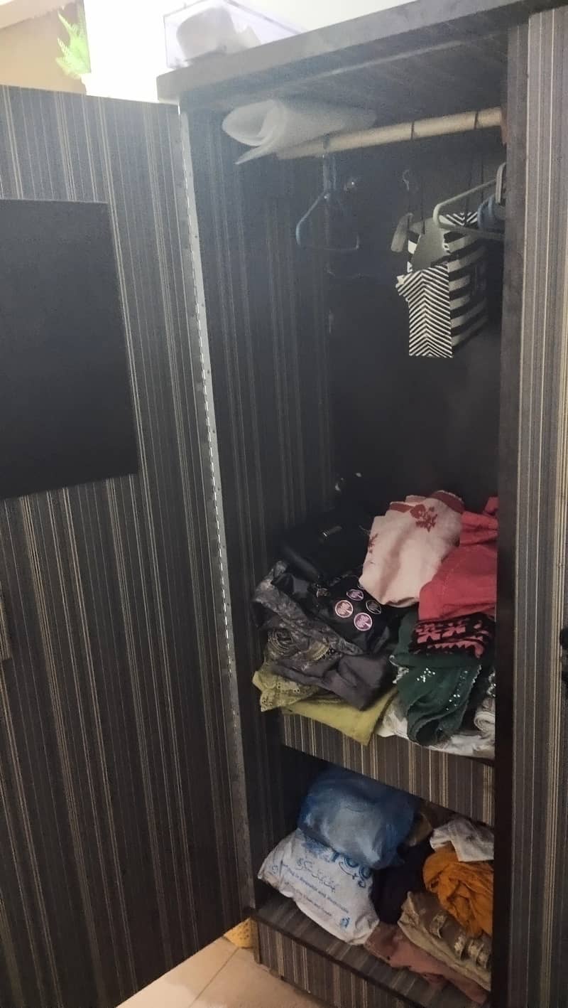 2 door lamination good condition 1